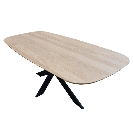 Deens ovale eiken eettafels met smalle spinpoot