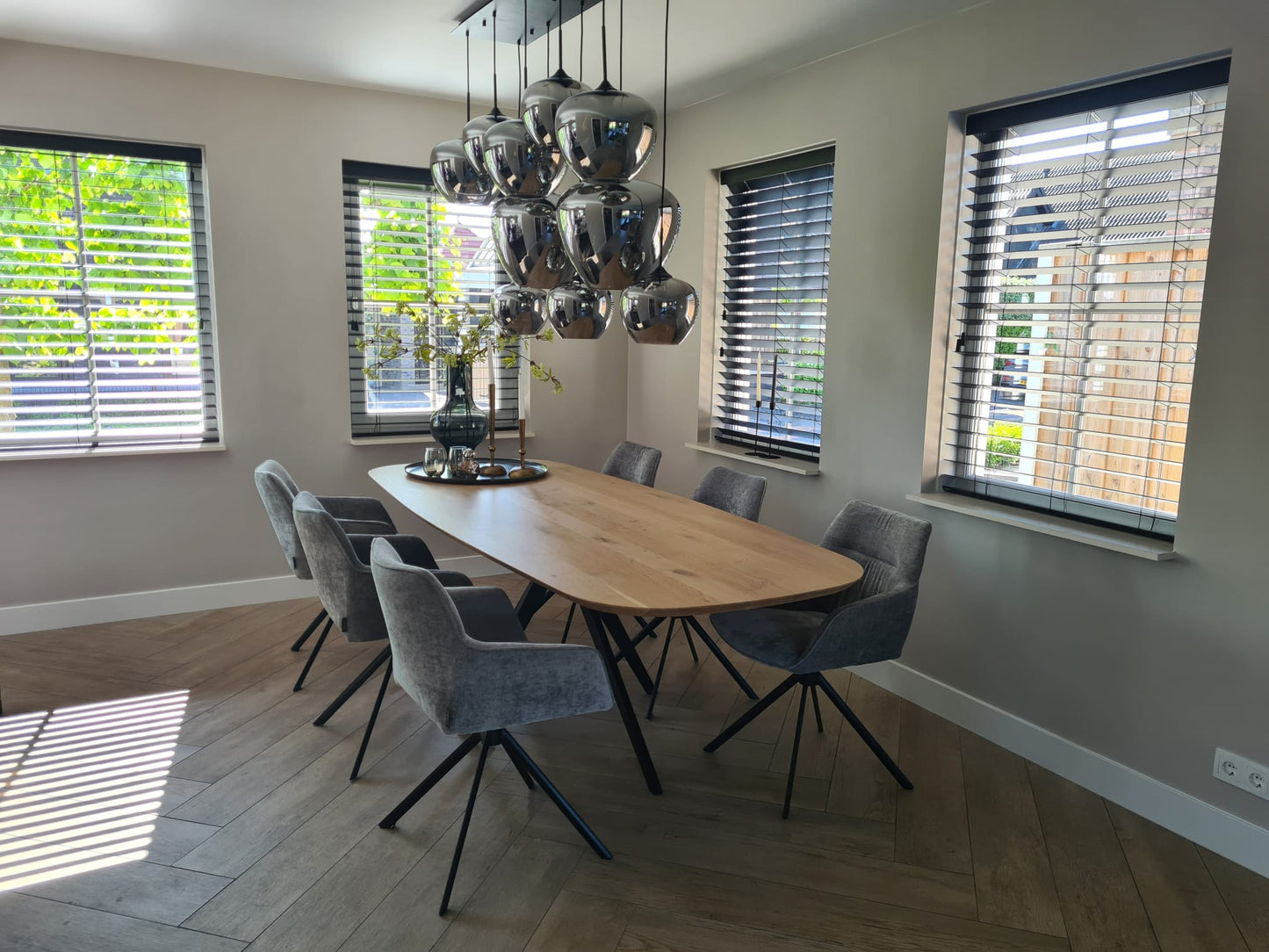Deens ovale tafel